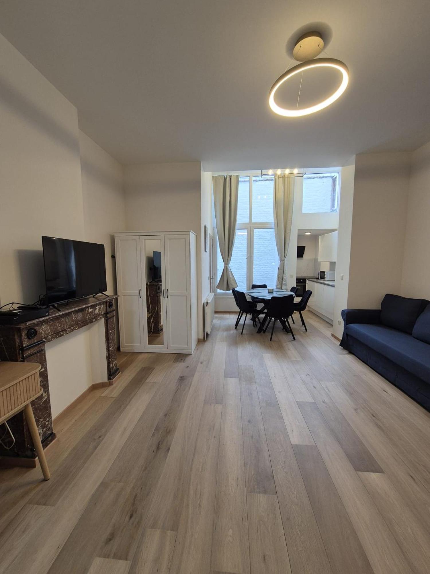 Tasson Snel Apartment Center Of Brussels Exterior photo